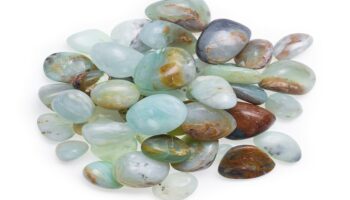 Opal Gemstones: Meaning, Properties, and Positive Outcomes