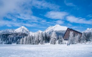 Read more about the article Skiing on a Budget: 7 Affordable Ski Destinations You Need to Visit