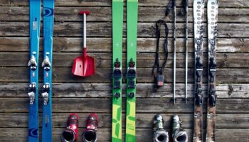 Ultimate Guide to Skiing With Family in the Rocky Mountains