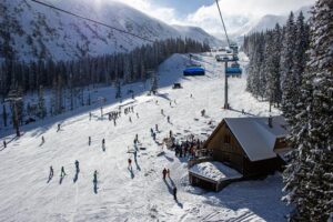 Read more about the article Top Family-Friendly Ski Resorts in Eastern Europe